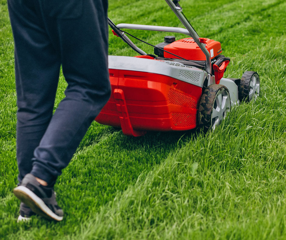 Mowing of online grass